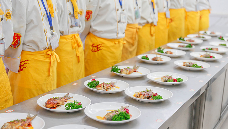 金领大厨专业_湖北新东方烹饪学校